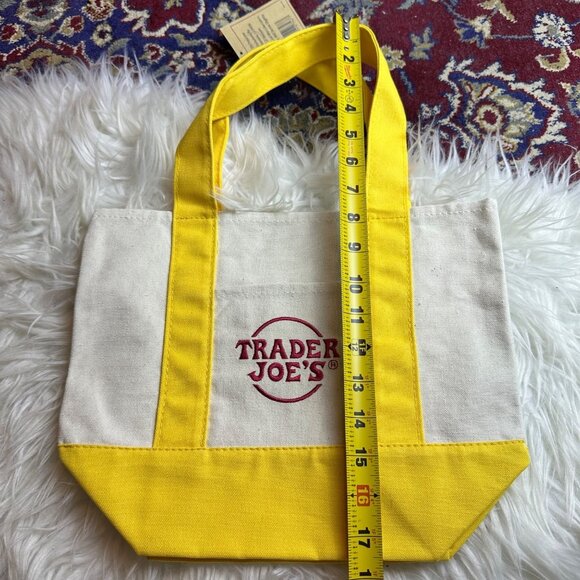 NWT Trader Joes Yellow Mini Canvas Tote Bag Reusable Ecofriendly Farm Market 865 - Picture 3 of 7
